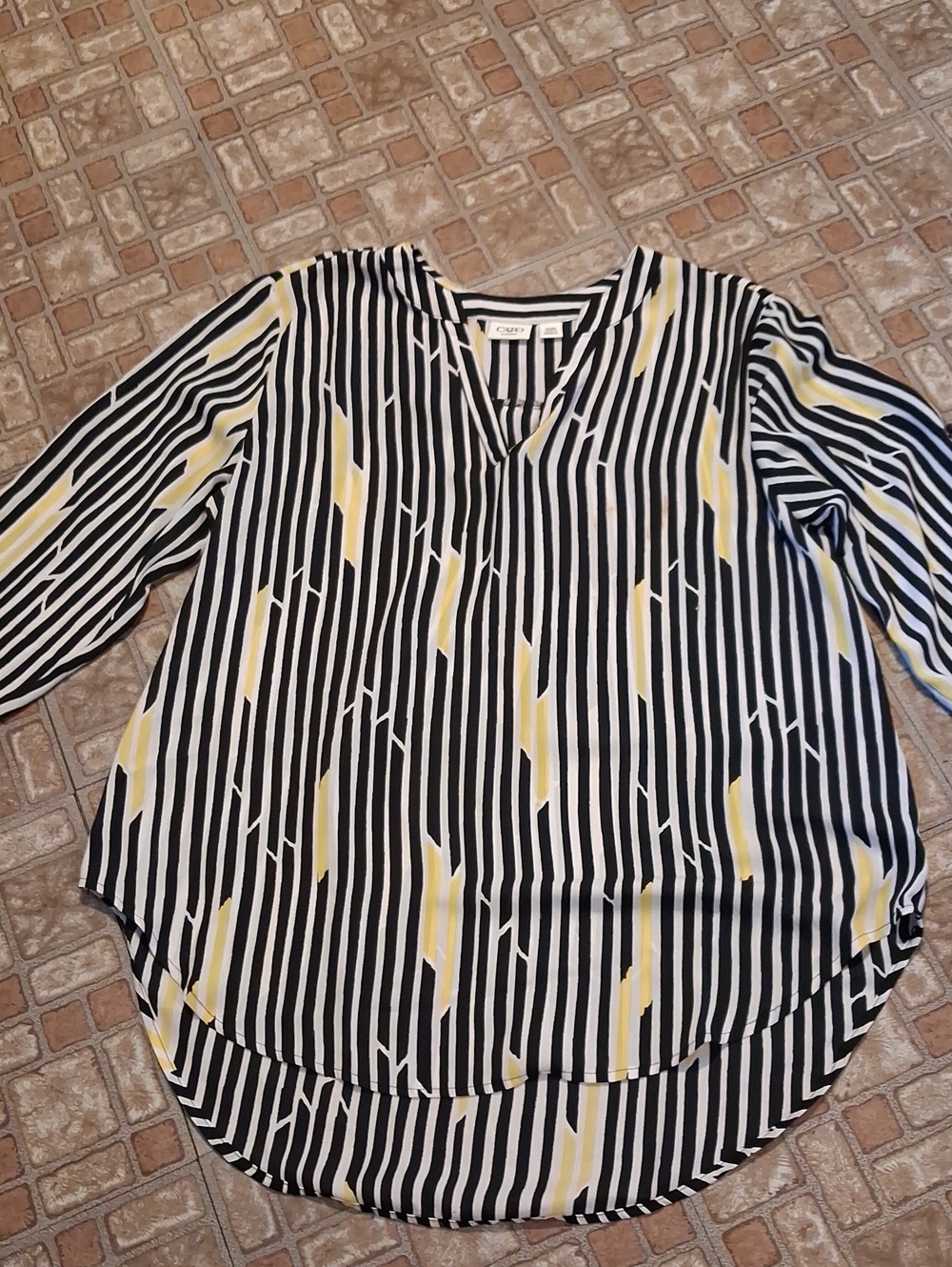 Cato Black, White & Yellow Striped V-Neck Blouse 14/16w
